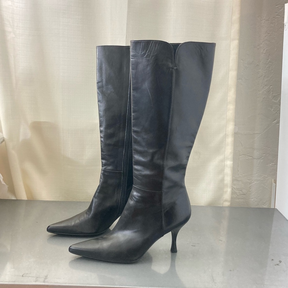 Stuart Weitzman Black Leather Knee-High Boots